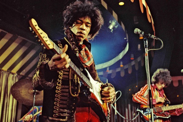 In 1968-1969 in the same house, now Handel museum, lived an American guitar virtuoso Jimi Hendrix