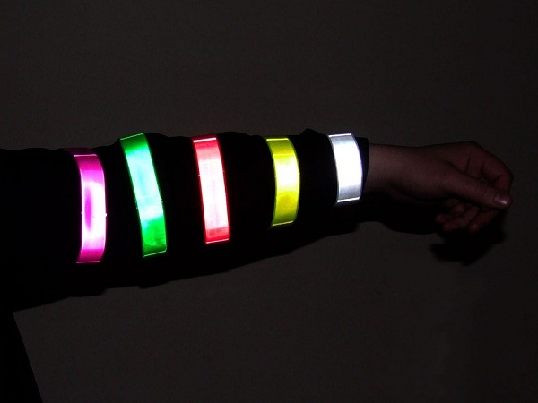 Reflective elements are not necessarily glued to the clothes, they can be mounted as bracelets