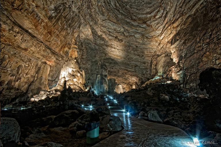 Cacahuamilpa’s grottoes