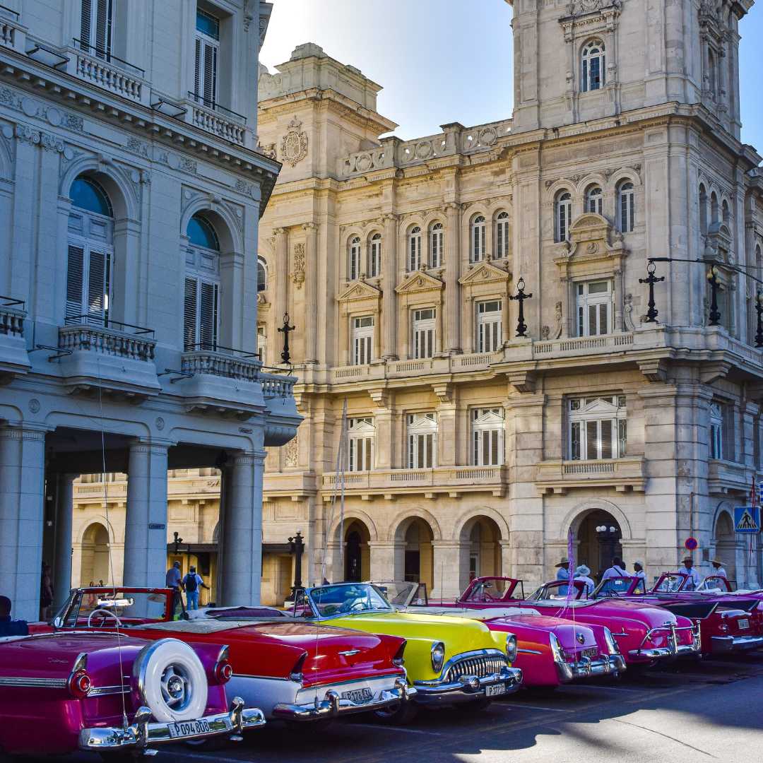 Vista típica de las calles de La Habana.