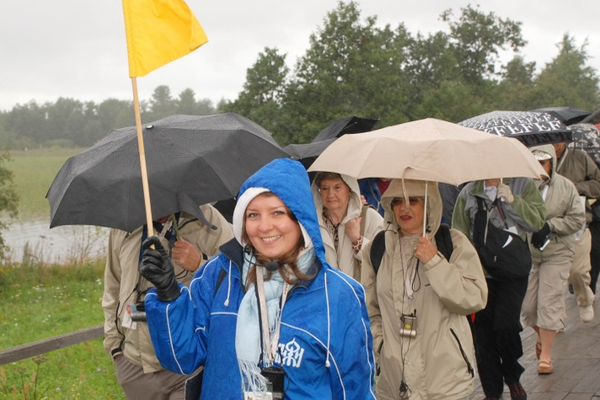 Sind Sie bereit sich lächelnd bei jedem Wetter einzusetzen?