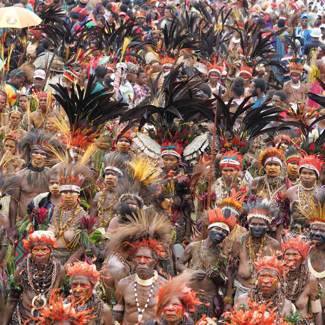 Племена на фестивале