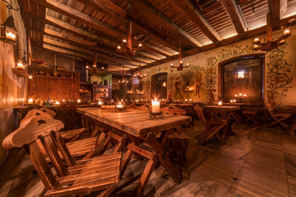 Mittelalterliches Restaurant und Erlebnisse – Olde Hansa-Besuch
