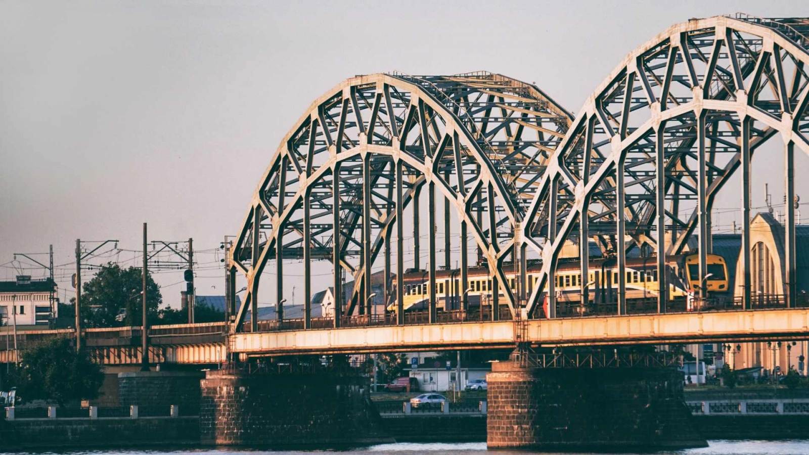 Eisenbahnbrücke (Riga)