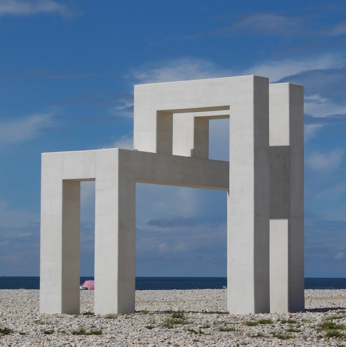 Un chantier de plus sur la plage du Havre - Monument LH (Le Havre)