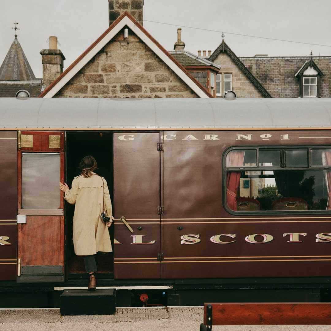 Роскошный поезд Belmond Royal Scotsman