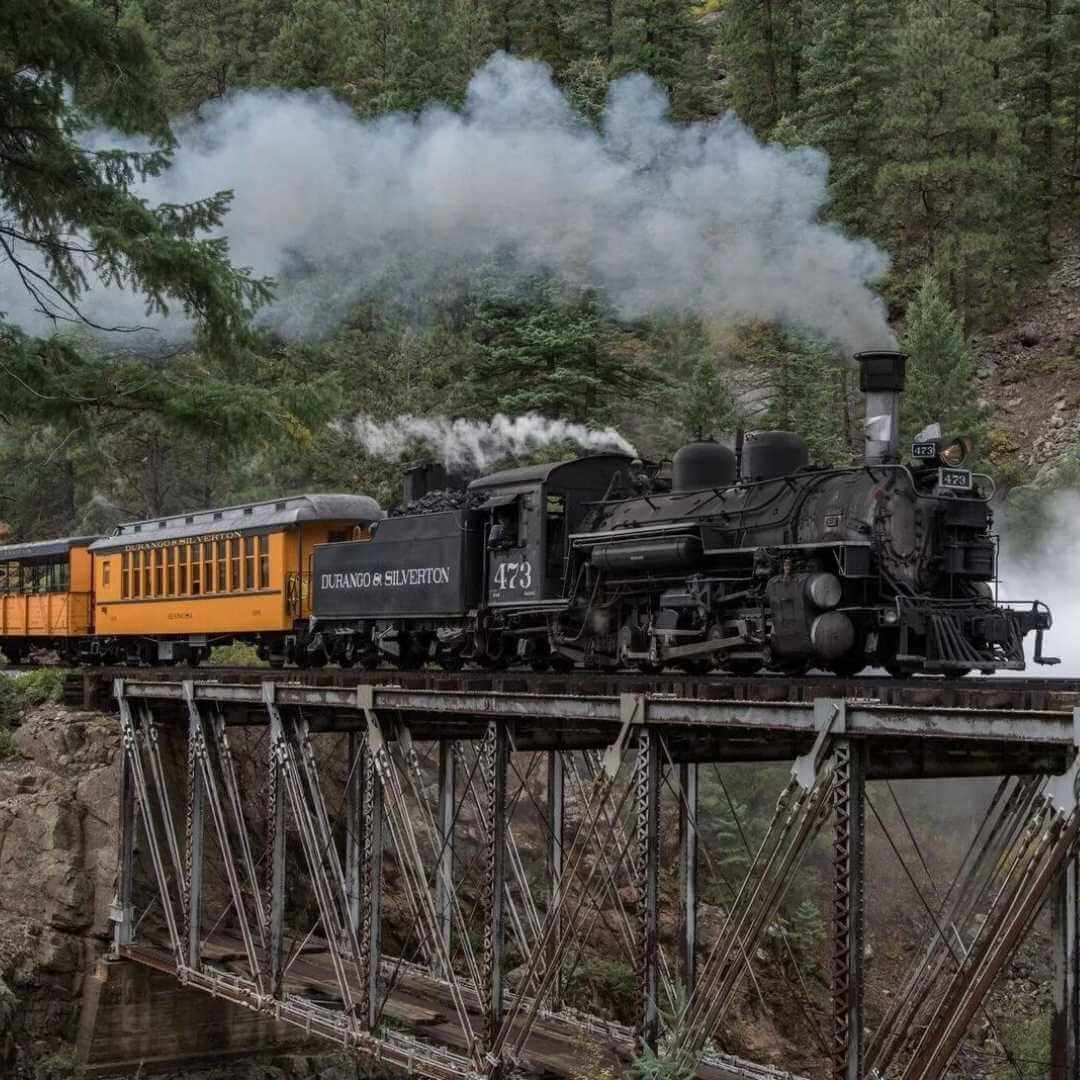 Train Durango sur le pont haut