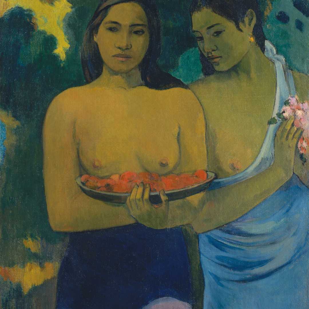 Две таитянские женщины, Поль Гоген, 1899, картина французского постимпрессионизма, холст, масло. В этой работе представлена ​​красота таитянских женщин, изображенная в скульптурно вылепленных формах с тонкими жестами и выражением лица.