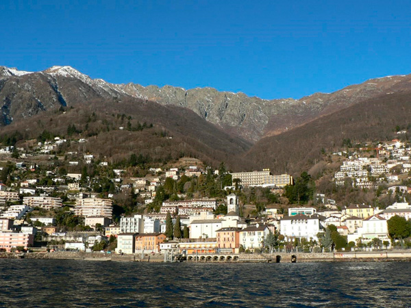 Pino sulla Sponda del Lago Maggiore est une ville en Italie avec le nom le plus long