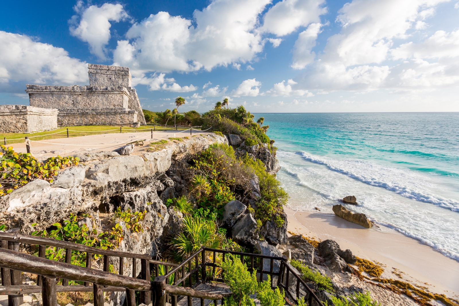 Tulum, Mexiko.  Tempel des Windgottes.