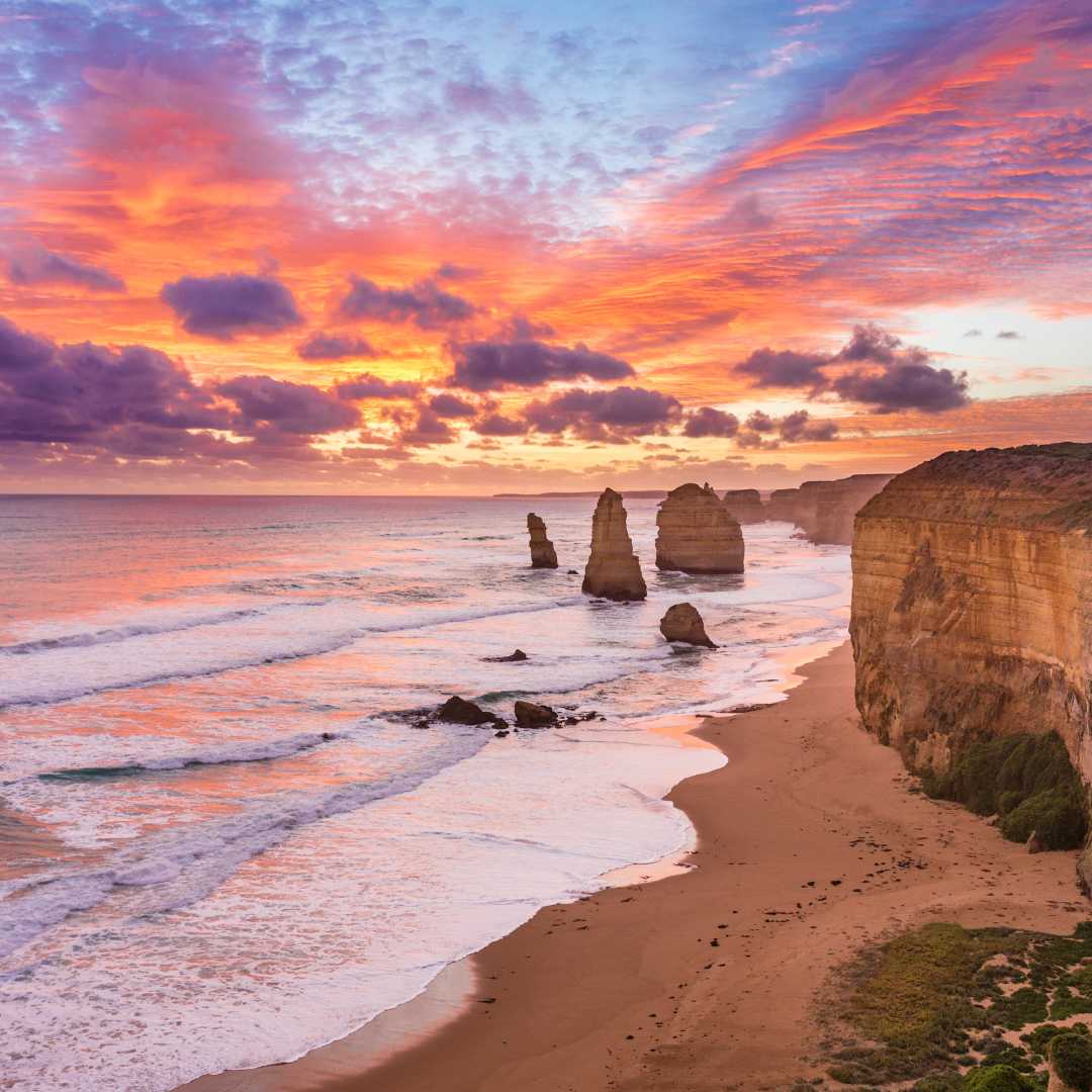 Sonnenuntergang bei Twelve Apostles, Great Ocean Road, Victoria, Australien