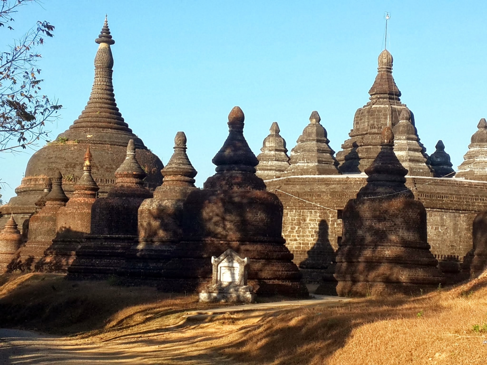 Tempio di Andaw Thein in Birmania