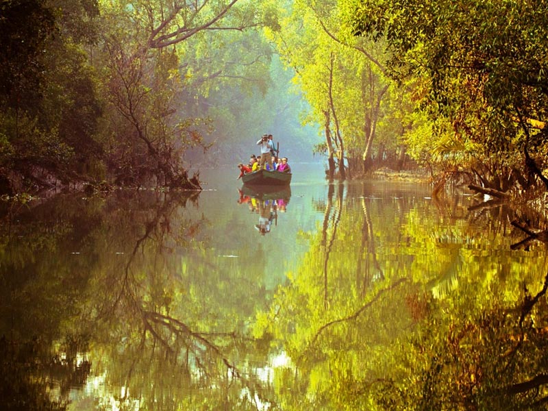 Si vous le souhaitez, vous pouvez demander à votre guide de vous emmener dans les villages de pêcheurs pour observer leur mode de vie.