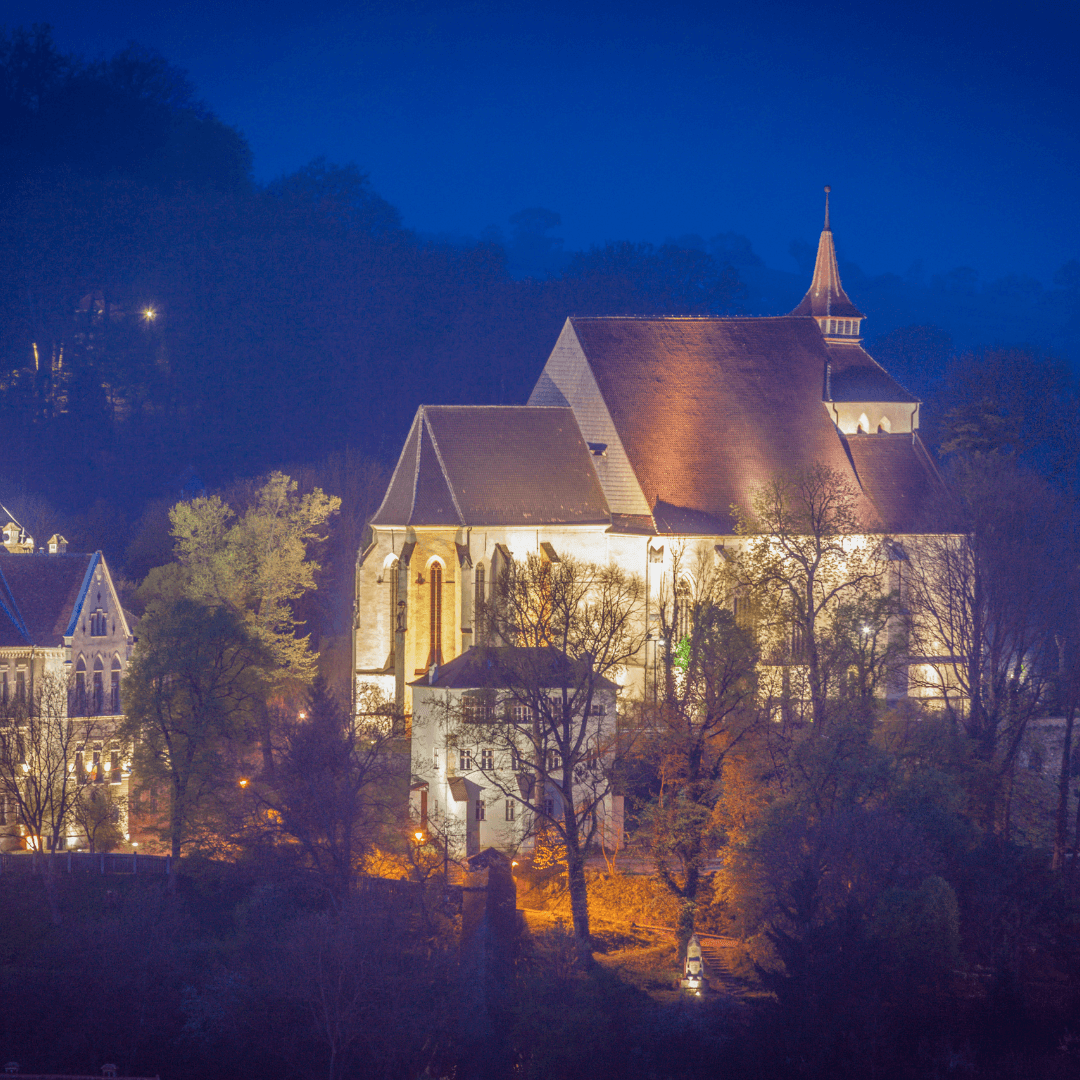 Церковь на холме в Сигишоаре