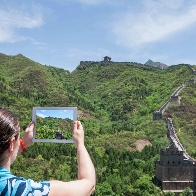 La Grande Muraglia di Mutianyu dopo la neve a Pechino, in Cina