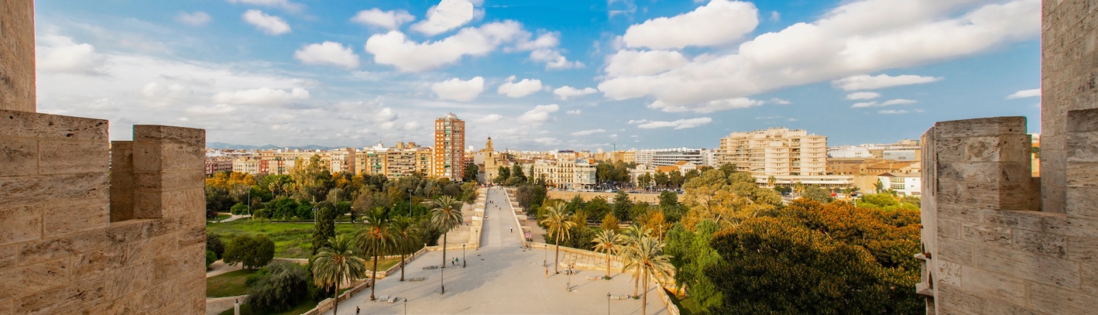 Vista panoramica di Valencia dalle Torri Serranos