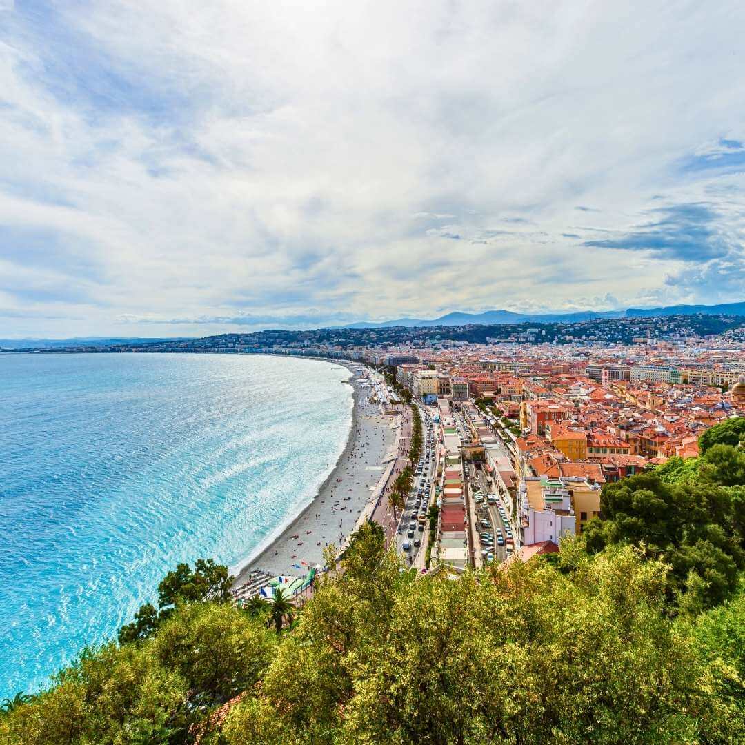 Panorama di Nizza dalla collina del castello