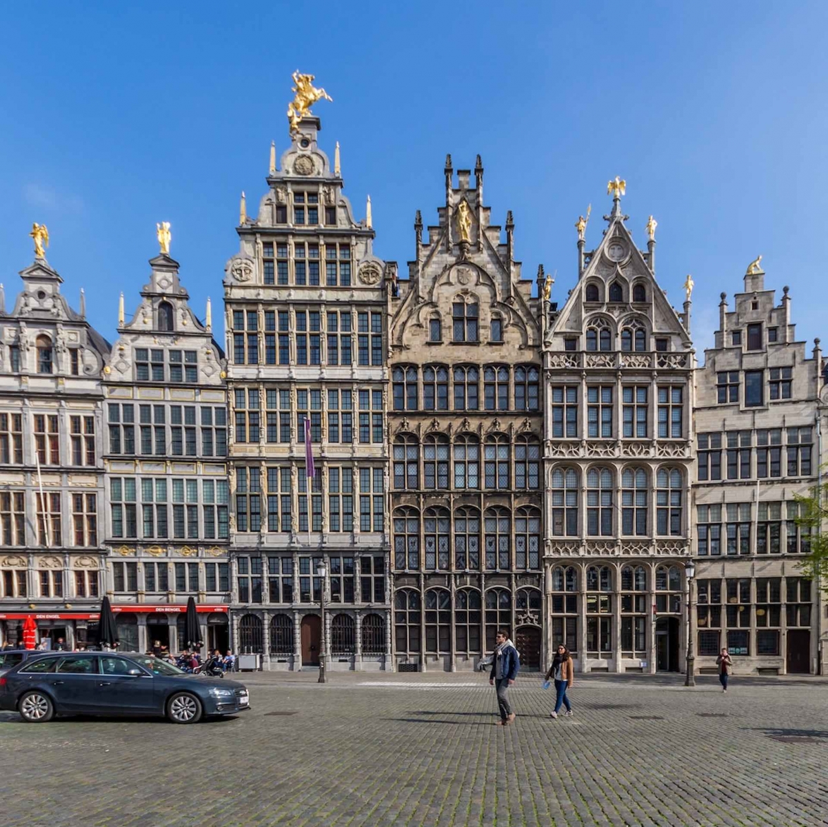 Antwerp architecture on Grote Markt
