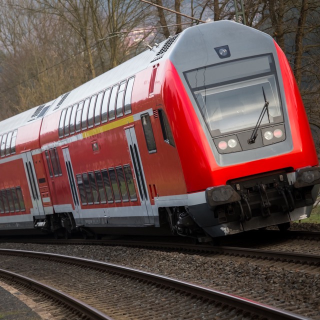 Tren de pasajeros del ferrocarril alemán