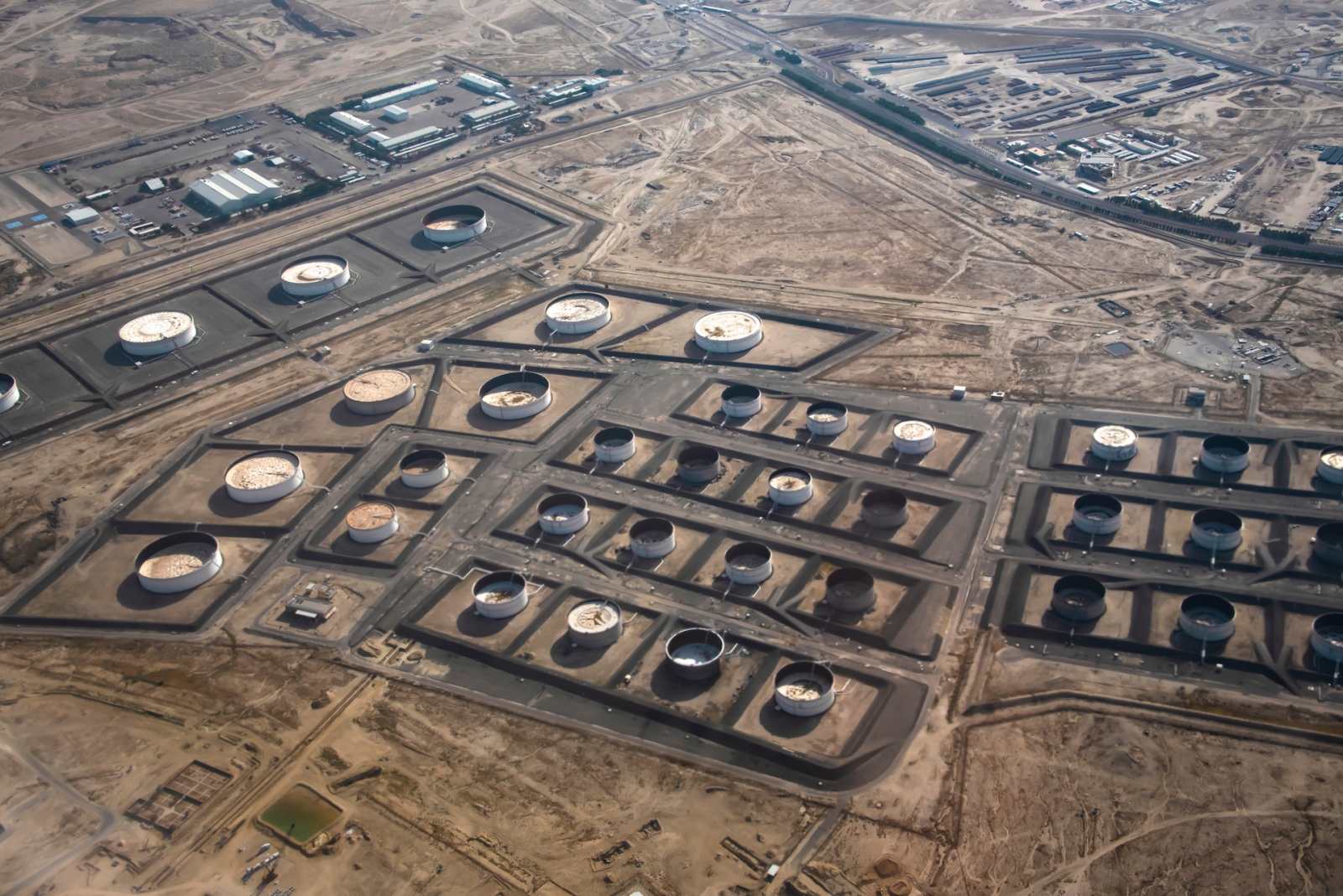 Oil production and export facilities in Kuwait