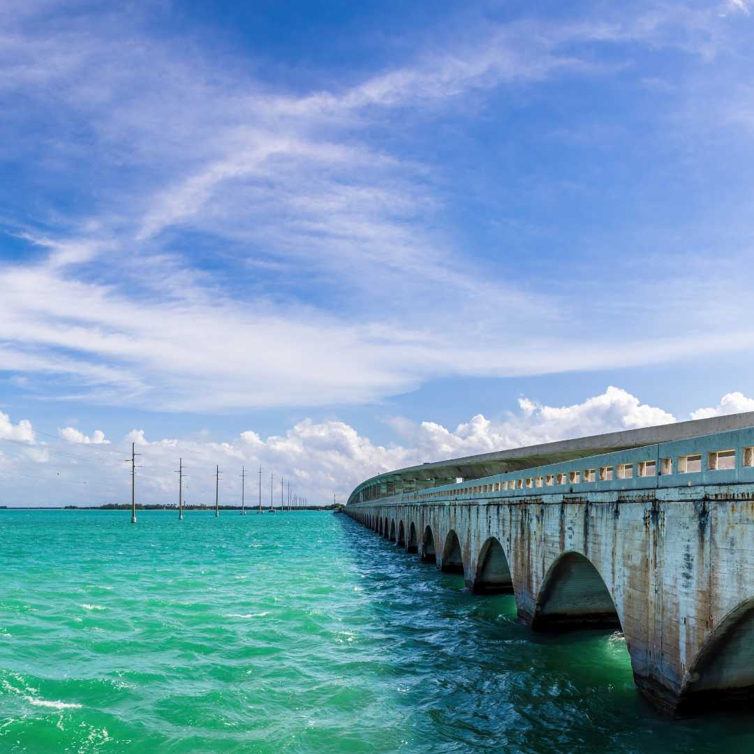 Die Brücken des Overseas Highway, einer Autobahn durch die Florida Keys nach Key West