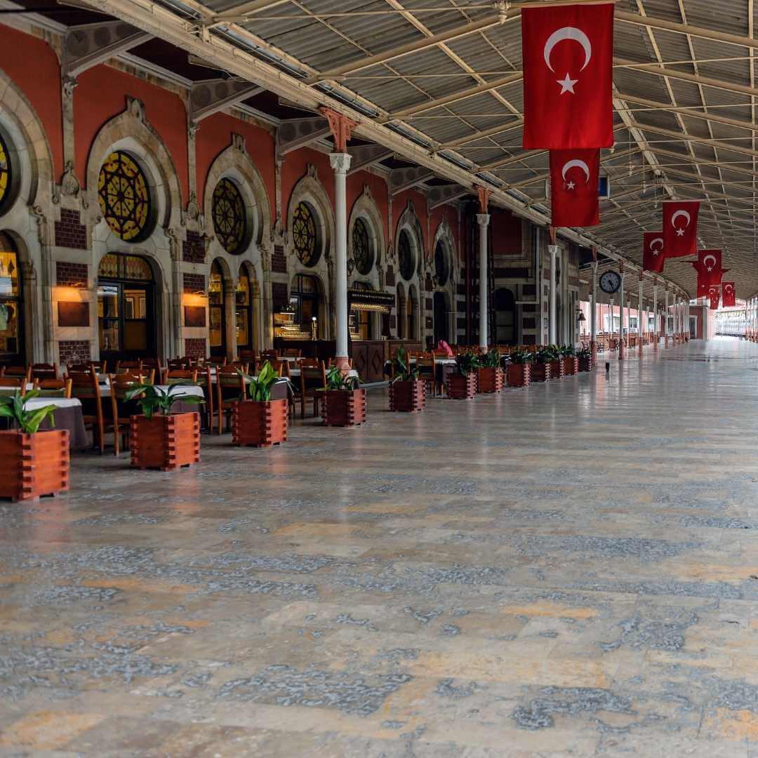 Famosa estación de tren Orient Express en Estambul, Turquía
